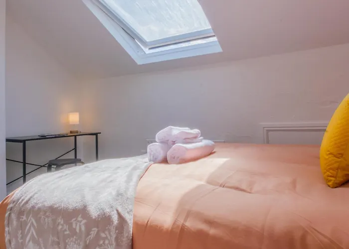 度假居 4-bed Family House In With Park View *